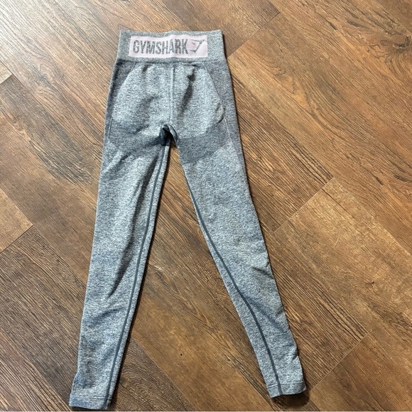 Gymshark Pants - GymShark flex high grey and pink leggings